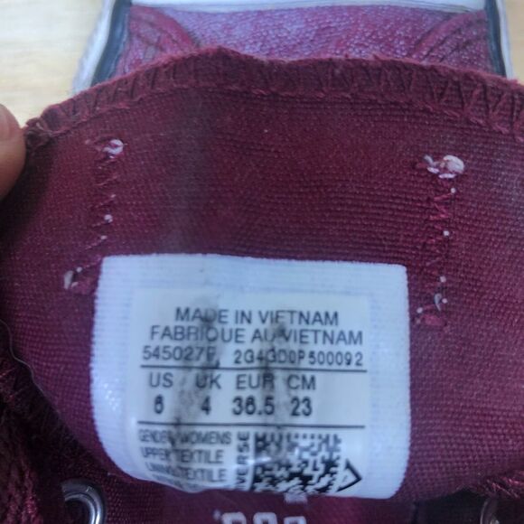 Converse Maroon Low Top Shoes Women’s Size 6 - Picture 7 of 9